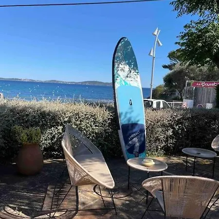 Апартаменты Pied Dans L Eau Vue Du Pradon *